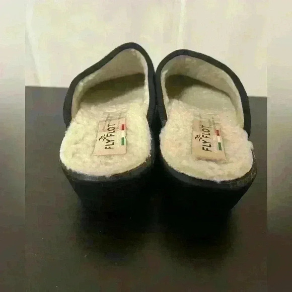 Fly Flot Womens Mule Flat Shoes Black Slip On Sherpa Lined Logo Italy Size 8 - Picture 3 of 8